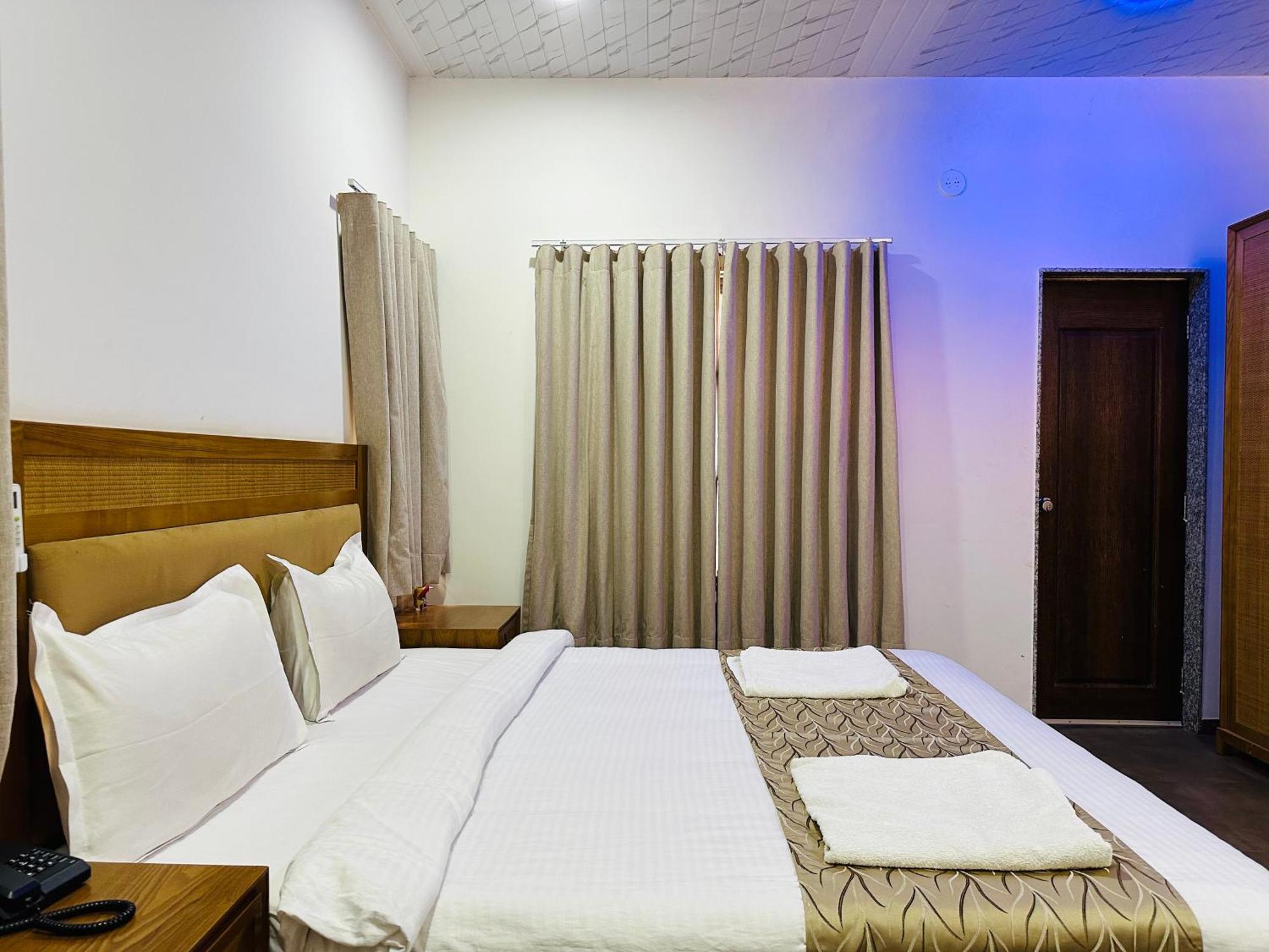 Lion Park Hotel & Resorts Гирский лес Экстерьер фото