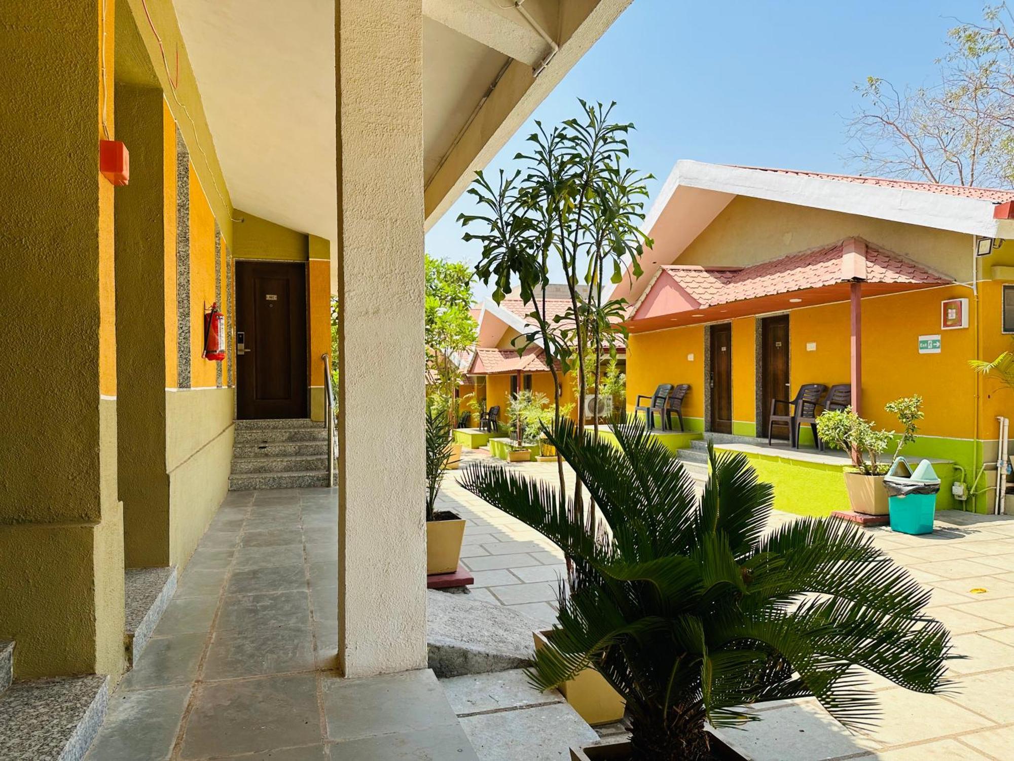 Lion Park Hotel & Resorts Гирский лес Экстерьер фото